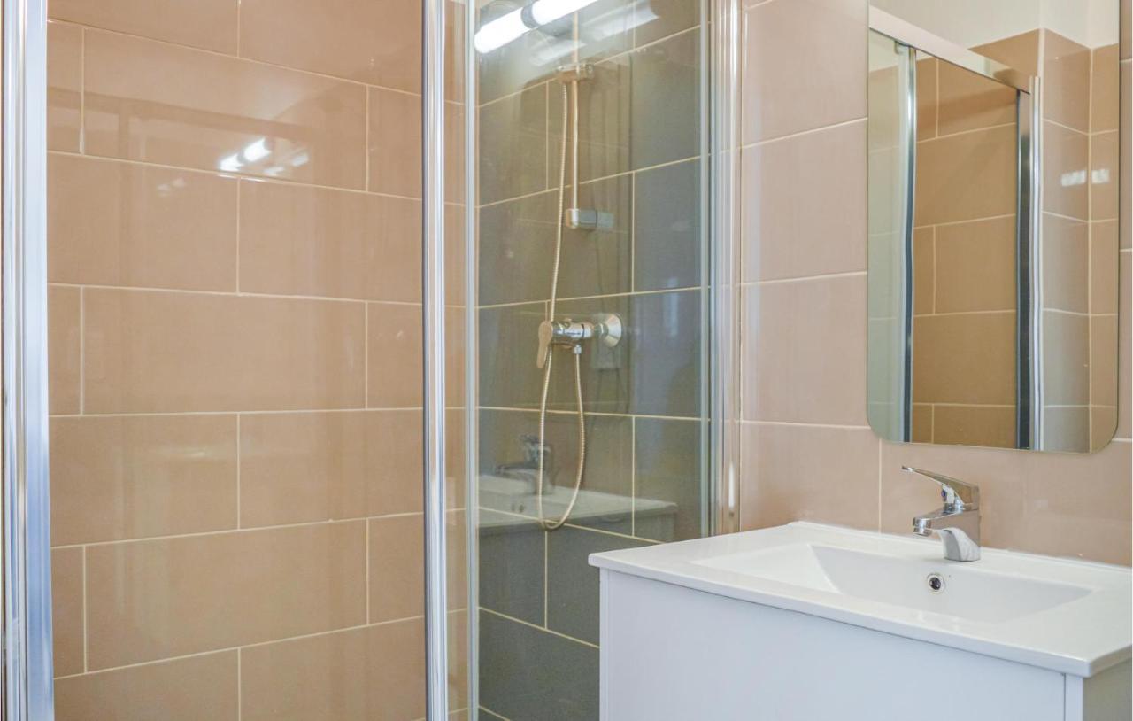 Awesome Apartment In Coti Chiavari With Kitchen Exteriör bild